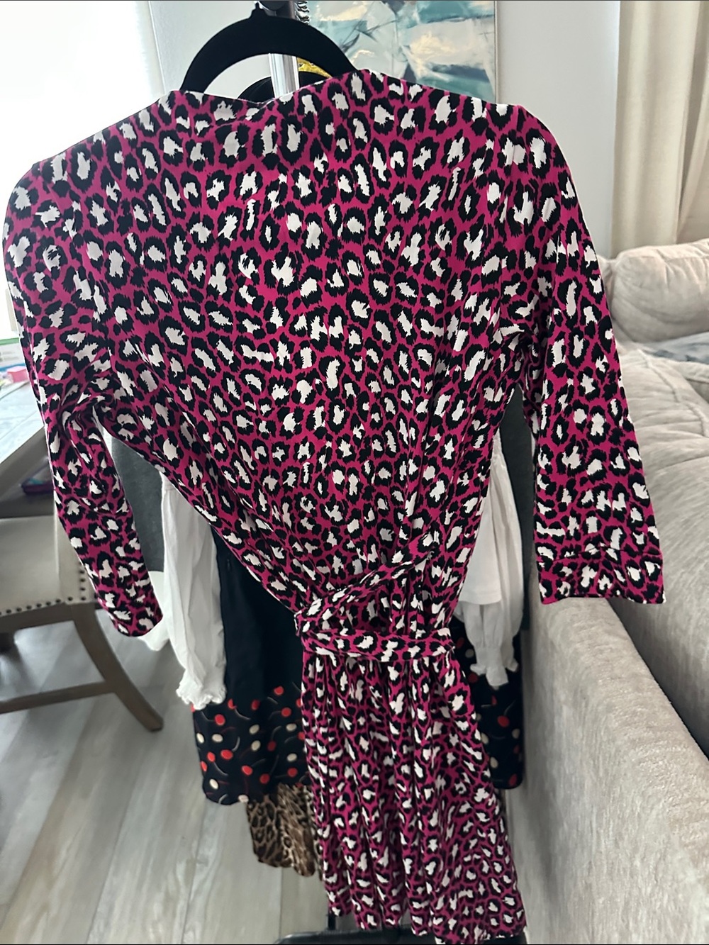 Diane Von Furstenberg Pink and Black Leopard Print Long Sleeve Wrap Dress - Picture 3 of 3